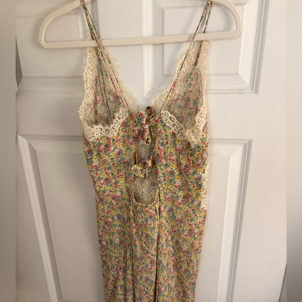 Doen Lace / Silk Dress - Picture 5 of 5